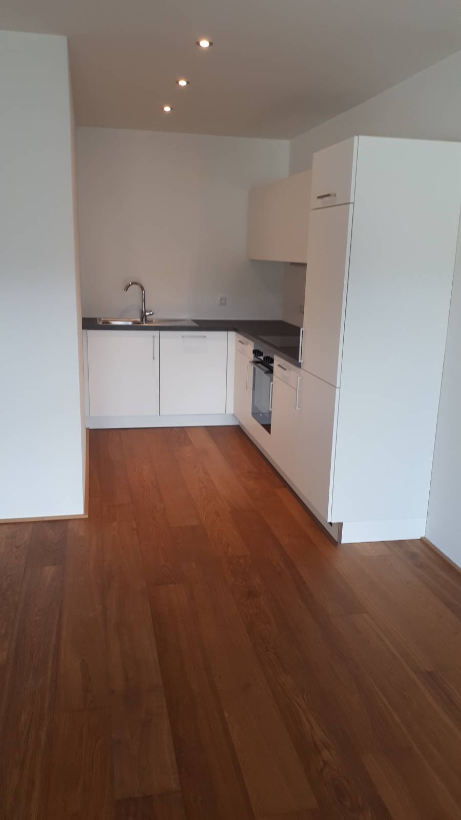 Hochwertige 2-Zimmerwohnung mit Balkon in bester Lage - PROVISIONSFREI VON PRIVAT!
