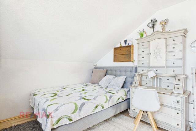 Großzügiges Einfamilienhaus mit Traumgarten in idyllischer Ruhelage in Meiningen zum wohlfühlen!