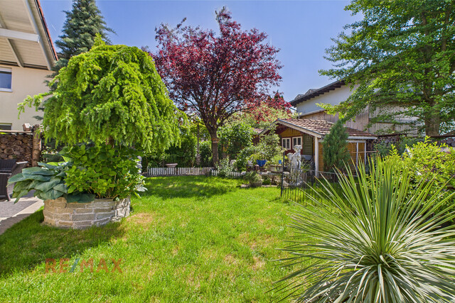 Großzügiges Einfamilienhaus mit Traumgarten in idyllischer Ruhelage in Meiningen zum wohlfühlen!