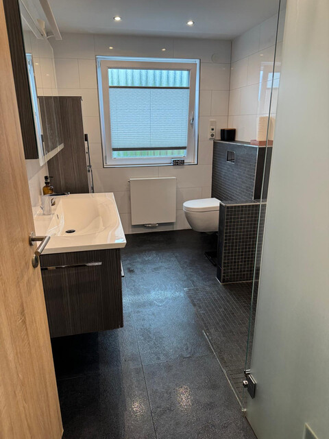 5-Zimmer Wohnung (110 m²) mit 2 Balkonen – teilbar in 2 Wohnungen – Privatverkauf