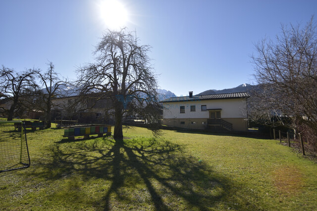 Sonnig gelegenes Grundstück in begehrter Wohngegend!