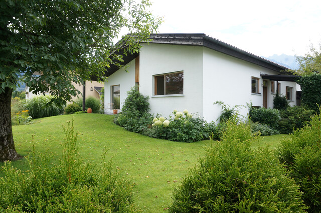 gepflegtes Einfamilienhaus mit großem Garten