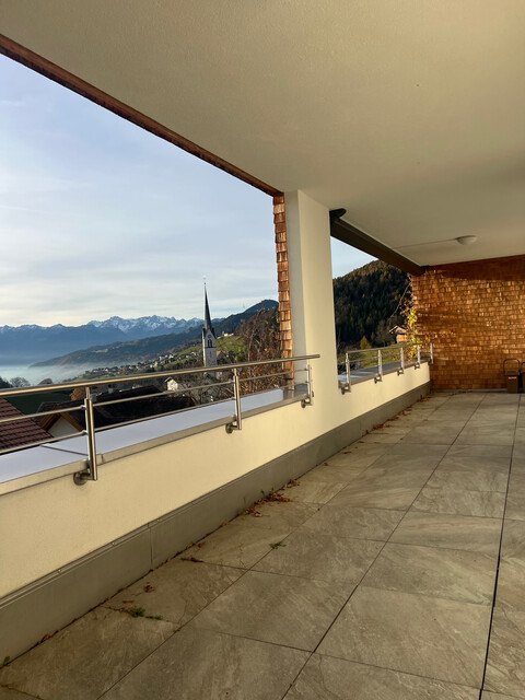 5 Zimmer Wohnung "Traumaussicht"