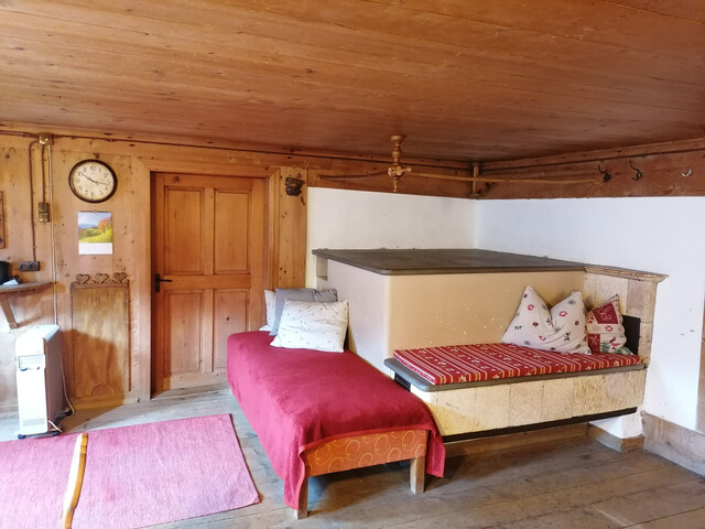 Nur für Landwirte: Geschichtsträchtiges Maisäß mit ca. 2,5 ha Umschwung