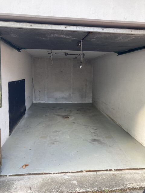 Geräumige, sonnige Wohnung 