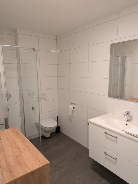 Moderne 2-Zimmerwohnung mit Balkon und TG in Nofels, ruhige Wohnlage, gut angebunden
