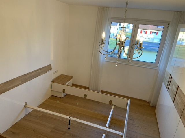 Moderne 4-Zimmer-Wohnung mit Terrasse, Tiefgaragenplatz und Kellerabteil in Muntlix