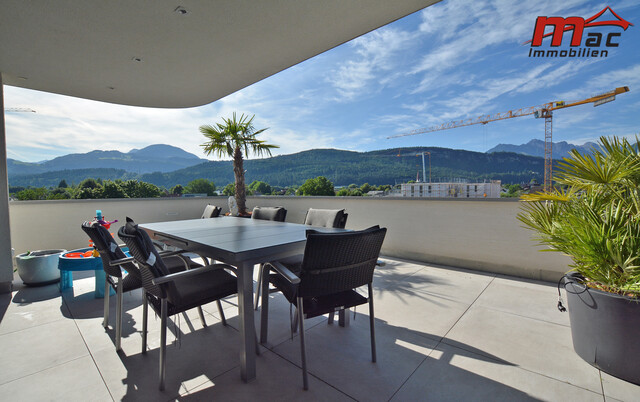 Modernes Gewerbe- und Wohninvestment in bester Lage