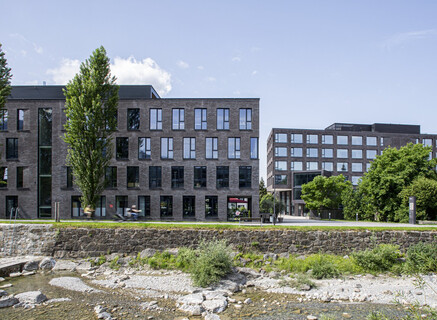 schöne Büroräumlichkeiten im 5. OG | CAMPUS V - Hintere Achmühlerstraße 1