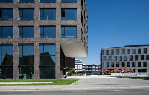 schöne Büroräumlichkeiten im 5. OG | CAMPUS V - Hintere Achmühlerstraße 1