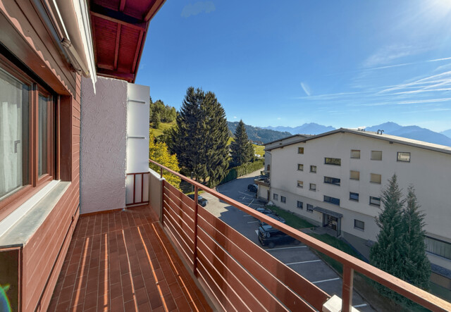 Modernisierte Ferienwohnung hoch über dem Rheintal