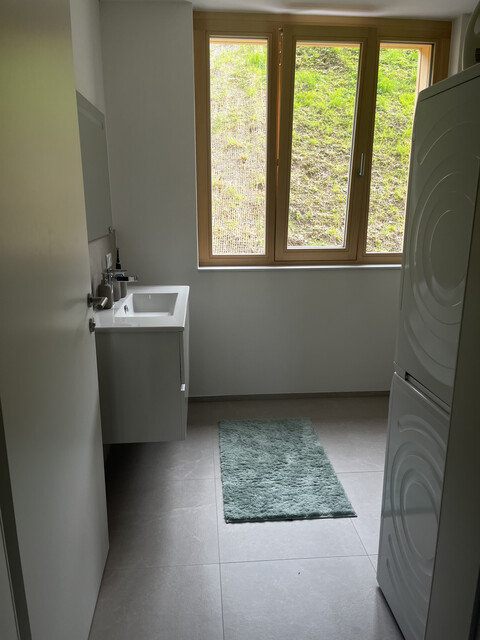 Für meine Wohnung suche ich einen Nachmieter. Die Übernahme ist nach Absprache möglich.
