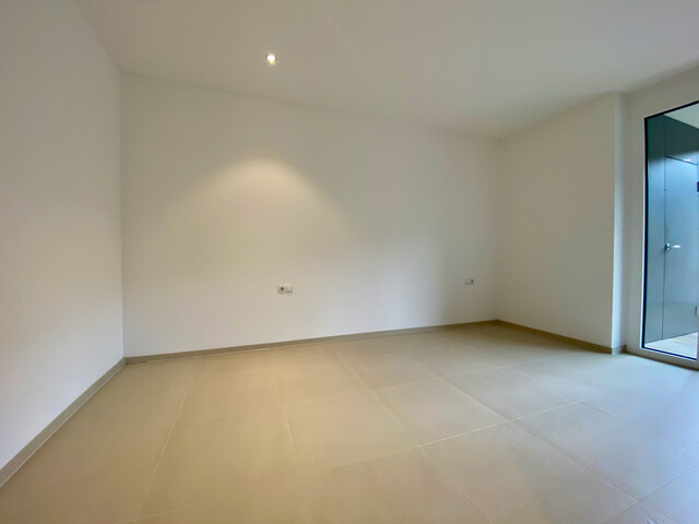 "ohne Provision" moderne, schöne 2 Zimmer Wohnung mit Balkon