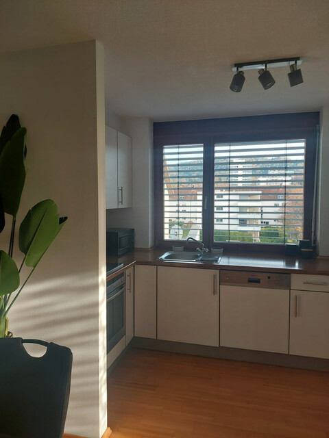 Attraktive 3-Zimmer-Wohnung mit Terrasse & Tiefgarage in zentraler Lage