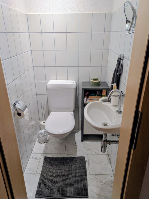 Wohnung mit Garage, Stellplatz und Garten in Top-Lage!
