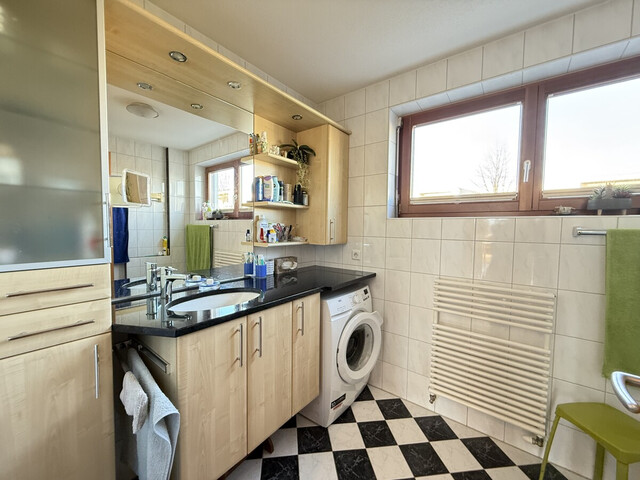 Naturnahe & zentrale 4-Zimmerwohnung in ruhiger Wohngegend von Hard