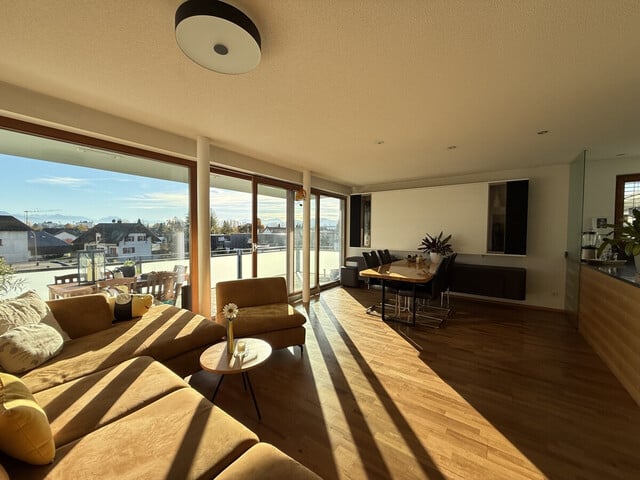 Naturnahe & zentrale 4-Zimmerwohnung in ruhiger Wohngegend von Hard