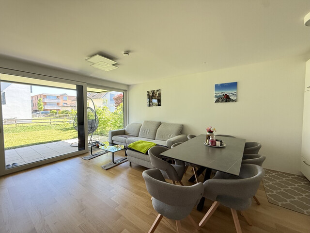 Moderne 2-Zimmer-Gartenwohnung in Höchst mit Terrasse zu vermieten