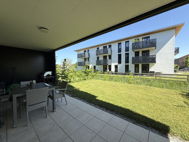 Moderne 2-Zimmer-Gartenwohnung in Höchst mit Terrasse zu vermieten