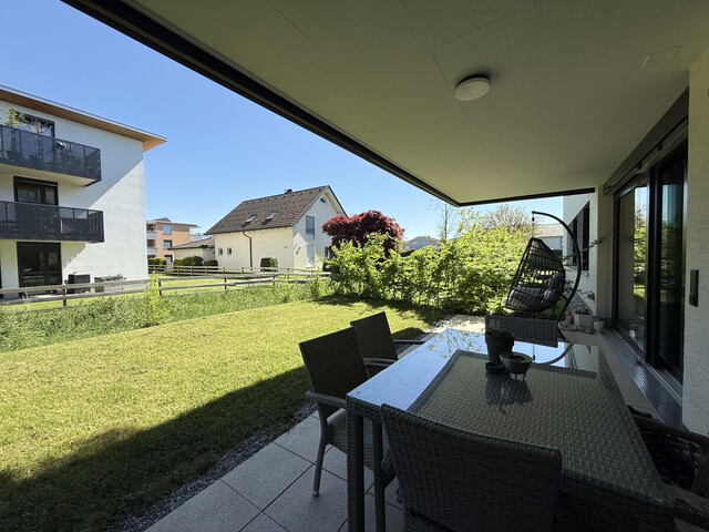 Moderne 2-Zimmer-Gartenwohnung in Höchst mit Terrasse zu vermieten
