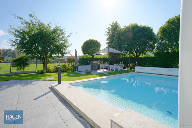 Großzügiges Wohnhaus mit Pool in Top Lage - Lauterach