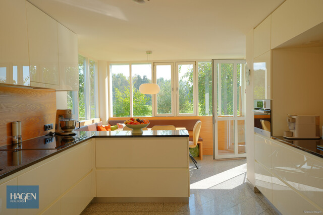 Großzügiges Wohnhaus mit Pool in Top Lage - Lauterach