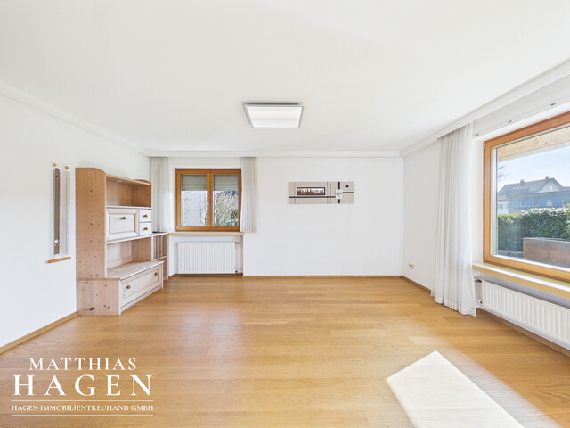 Großzügige Gartenwohnung in Seenähe