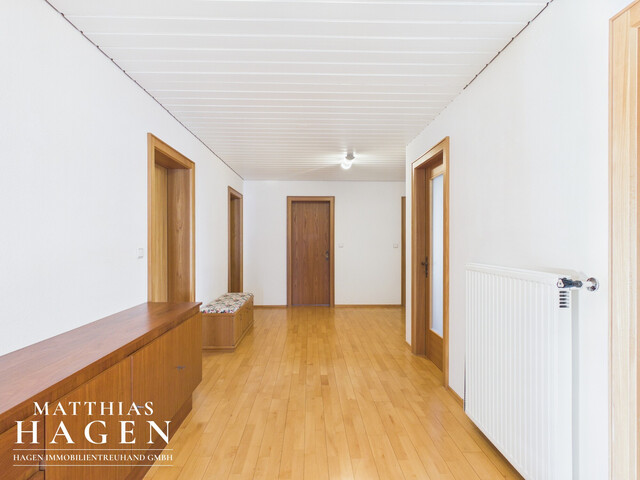 Großzügige Gartenwohnung in Seenähe