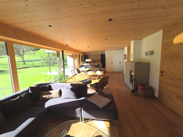 Moderner Bungalow mit großem Garten in schöner und ruhiger Lage (Emser Reute) zu mieten!