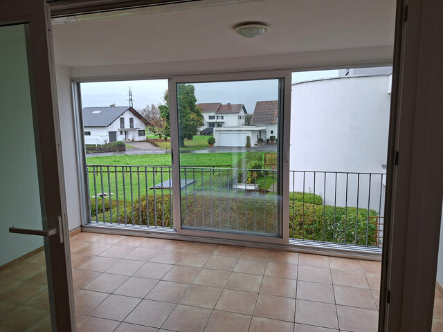 Großzügige 2-Zi-Wohnung mit Wintergarten in Hard zu vermieten!