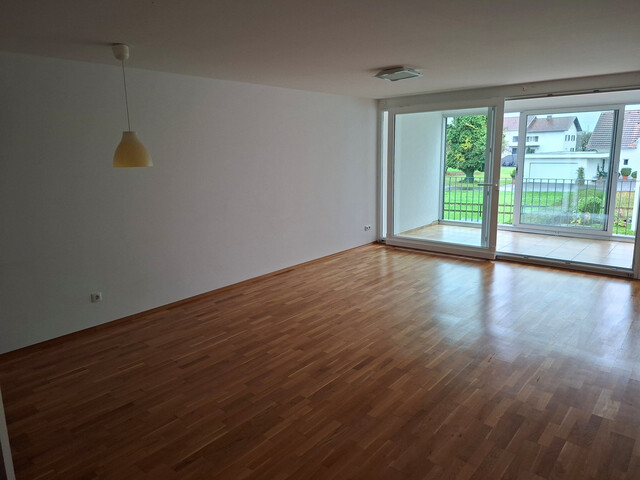 Großzügige 2-Zi-Wohnung mit Wintergarten in Hard zu vermieten!