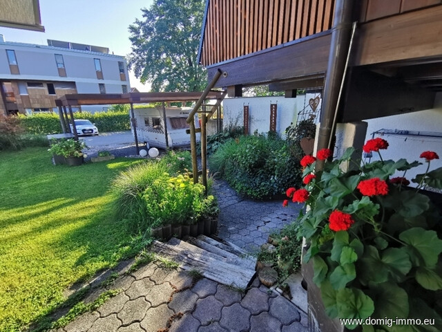 Gepflegtes Reihenhaus mit nachhaltiger Technik und großzügigem Raumangebot in Rankweil