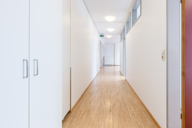 Schönes Büro mit Parkplatz in zentraler Lage