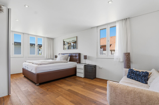 Exklusive Villa mit traumhafter Poollandschaft in absoluter Ruhelage