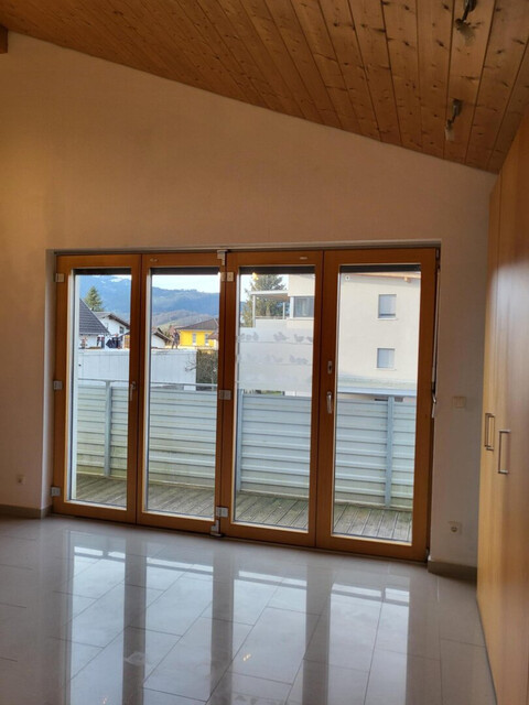 Charmante 4-Zimmer-Wohnung mit großzügiger Terrasse und Garten in Meiningen