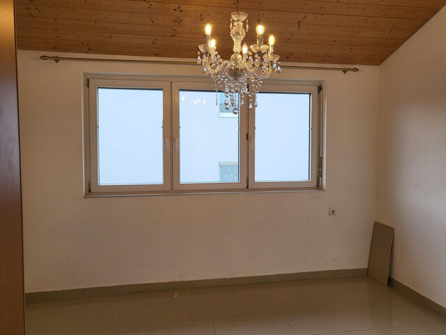 Charmante 4-Zimmer-Wohnung mit großzügiger Terrasse und Garten in Meiningen