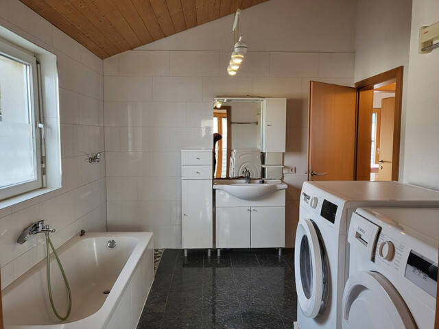 Charmante 4-Zimmer-Wohnung mit großzügiger Terrasse und Garten in Meiningen