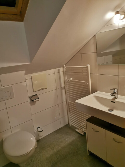 Wohnen, wo andere Urlaub machen – Wunderschöne 4-Zimmer-Maisonettewohnung in Wald am Arlberg