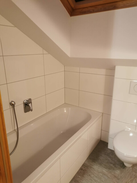Wohnen, wo andere Urlaub machen – Wunderschöne 4-Zimmer-Maisonettewohnung in Wald am Arlberg