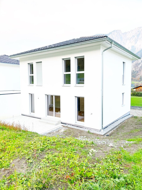 Moderne 4,5 Zimmer Haus in Vandans