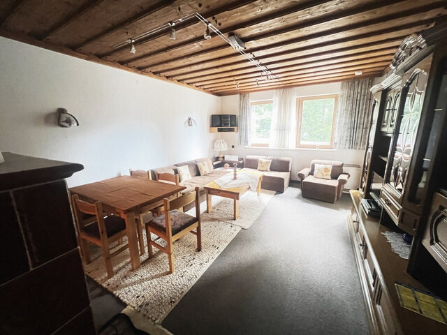 Neu saniertes 2-Familien Almhaus in ruhiger Lage