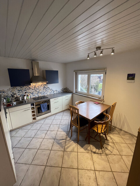 Zweifamilienhaushälfte über 2 Etagen mit Garten & Garage- Fussach 