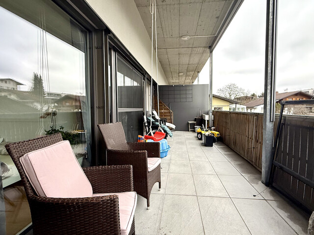 FELDKIRCH - Neuwertige 4-Zimmer-Wohnung in Aussichtslage zu verkaufen!