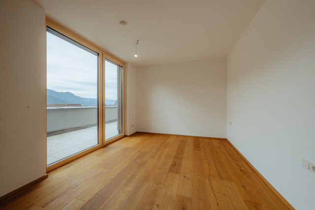 Sonnige 4-Zimmer Penthauswohnung in leichter Hanglage