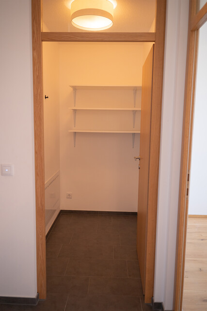 Neuwertige 2-Zimmer-Terrassenwohnung in Weiler