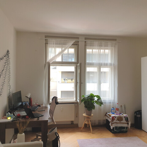 Großzügiges, möbliertes WG-Zimmer zum Fixpreis in Feldkirch