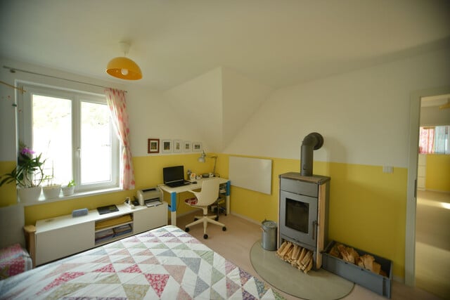 Gemütliche 4-Zimmer-Dachgeschosswohnung, provisionsfreie 