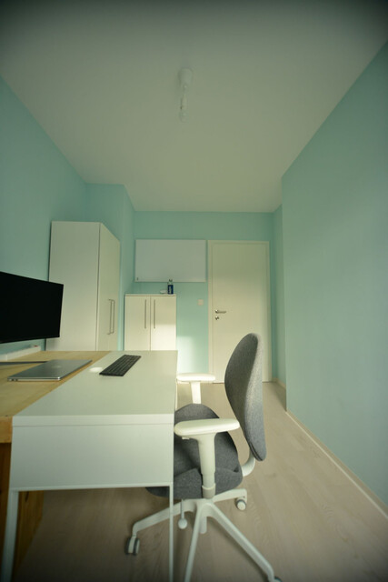 Gemütliche 4-Zimmer-Dachgeschosswohnung, provisionsfreie 