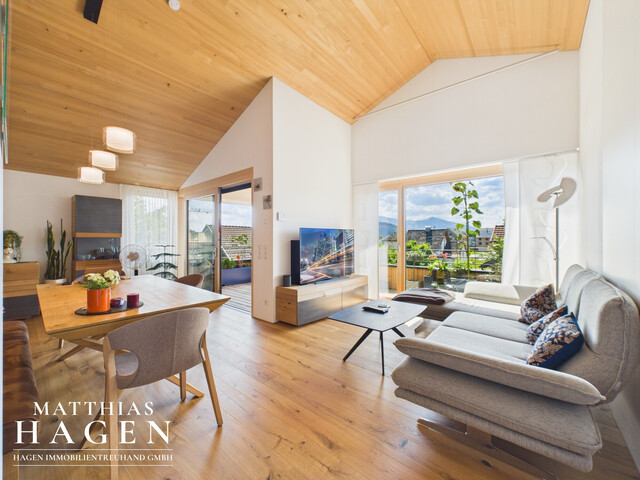 Exklusives Penthouse mit direktem Liftzugang in kleiner Wohnanlage!