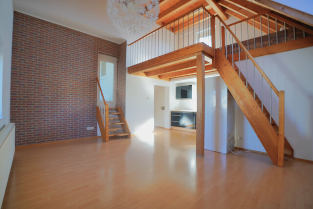 Stillvolle, helle 1-Zimmer-Wohnung 